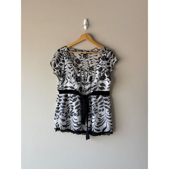 studio 1940 floral ribbon belted blouse - Picture 1 of 5